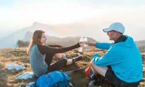 Bien s’alimenter et s’hydrater en randonnée pédestre